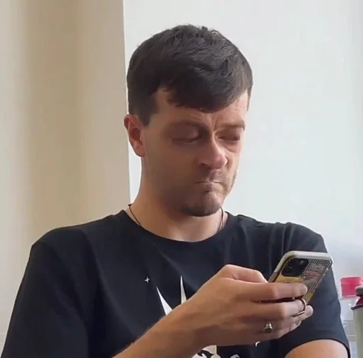 Человек человеческое лицо мобильный телефон