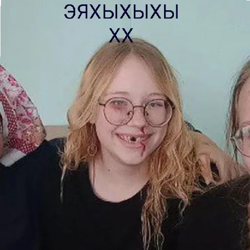 Кароч 3 шлюх...да - 