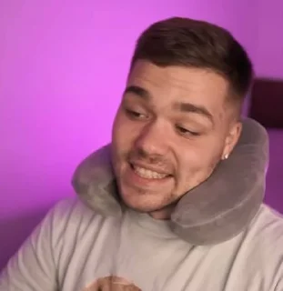 Стикер Некий Женёк - 2