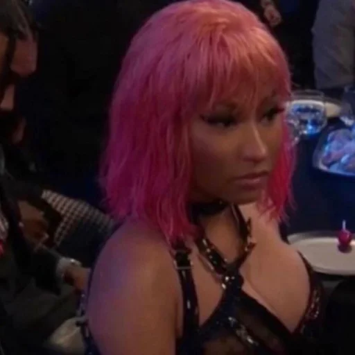 Sticker Nicki Minaj Reacts by @NICKIMINAJBR - 11