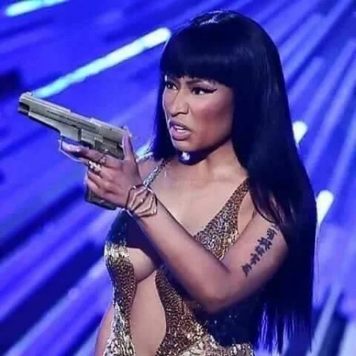 Sticker Nicki Minaj Reacts by @NICKIMINAJBR - 8