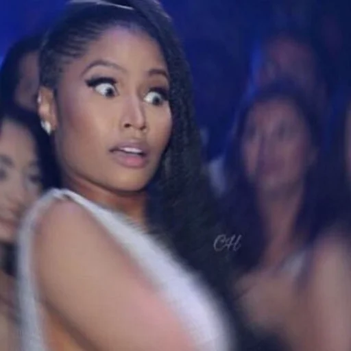 Sticker Nicki Minaj Reacts by @NICKIMINAJBR - 3