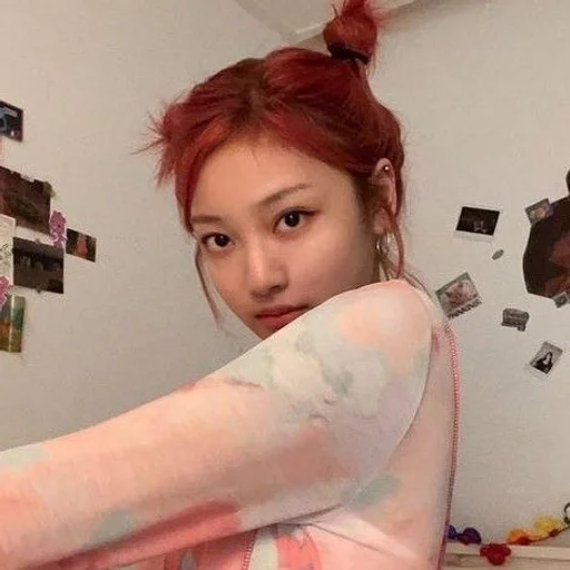 Человек комнатный стена