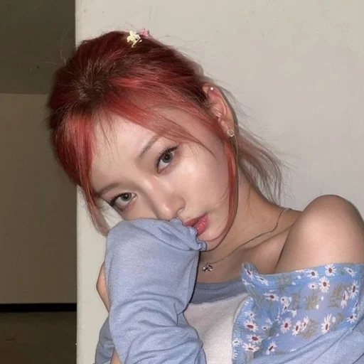 Человек человеческое лицо стена