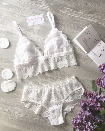 flower receipt indoor