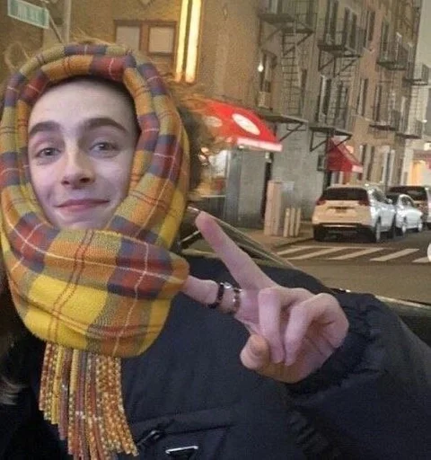 Sticker teeeeeeemoteeeeee :: @fStikBot - 0