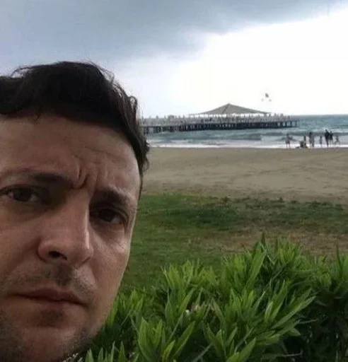 Стикер NsUrMgHrKj_by_WmojiBot - 1