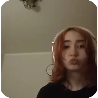 Sticker Няшкааа🙄✨ - 4