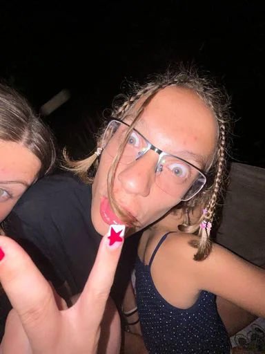 Стикер OBqRXLA_by_sticbot - 1