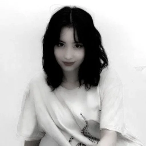 momo :: @fStikBot - person