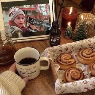 Стикер Больше стикеров 👉🏻 @stickertg4 - 11