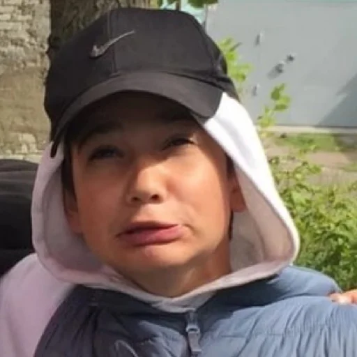 Стикер огузок лох - 1