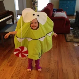 Sticker omnom by @amnyamgr - 4