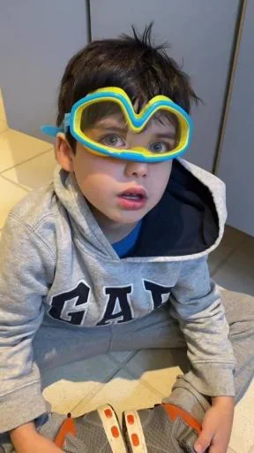 Sticker Op_by_Ygfbot - 1