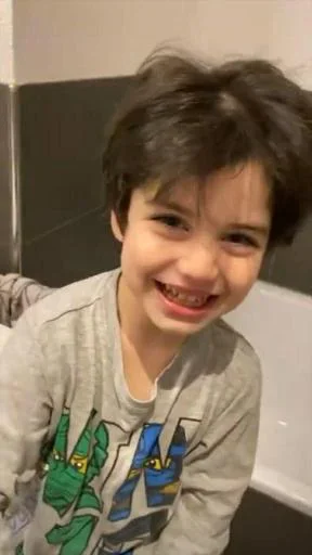 Sticker Op_by_Ygfbot - 1