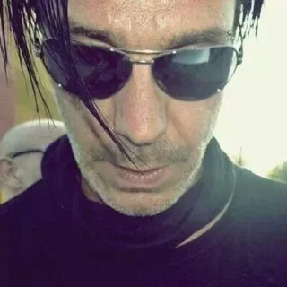 Стикер Больше стиков тут: @stikery4 - 10