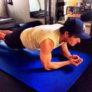 Стикер @sticksbb 🩷 <- канал со стиками - 3