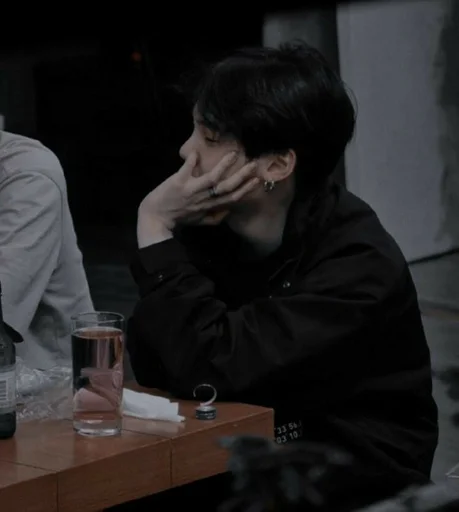 Человек одежда человеческое лицо