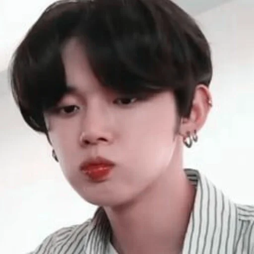 Человек губа человеческое лицо