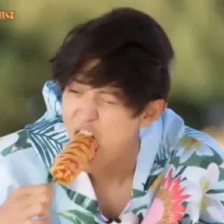 Стикер Park Chanyeol @Stickertic - 3