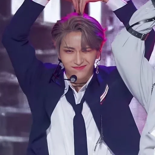 Человек одежда человеческое лицо