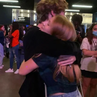 Стикер Payton hub ♥️ - 5