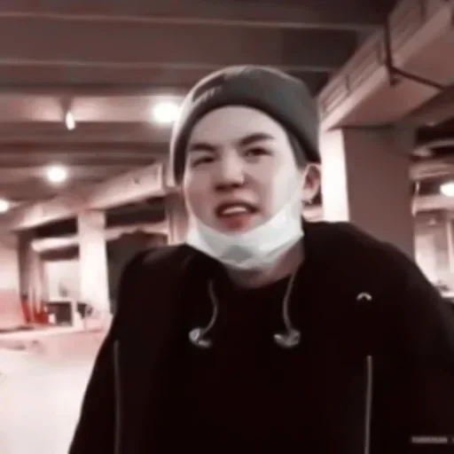 Sticker 🏎:𝗬𝗼𝗼𝗻𝗴𝗶 @beaconshy :: @fStikBot - 4