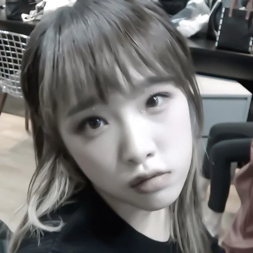 Человек человеческое лицо чёлка