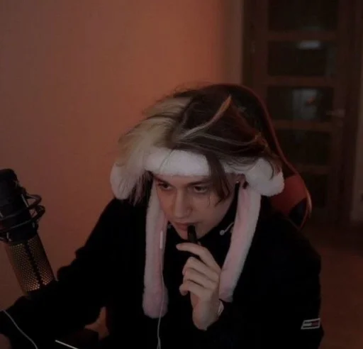 Sticker PhiCadeeBraws :: @fStikBot - 9