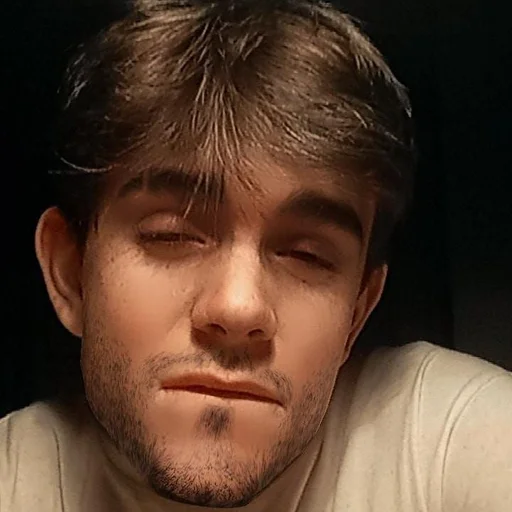 Петро дроче :: @fStikBot - Человек