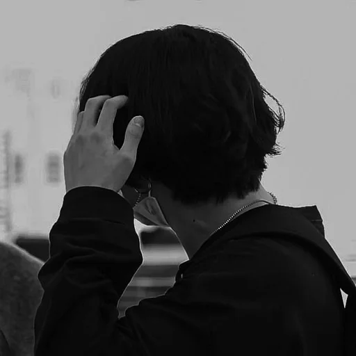 Человек черно-белый одежда