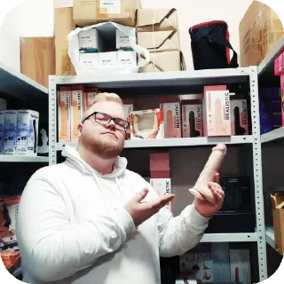 Стикер Пинтрест кормит 😏😏😏 - 11