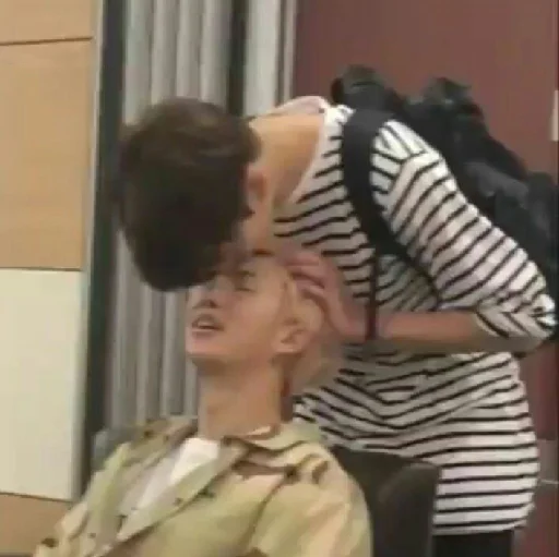 Sticker Pivas444 - 1