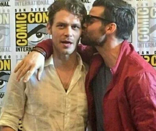 СМС человеческое лицо Человек