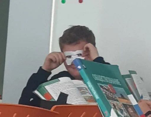 Человек человеческое лицо стена