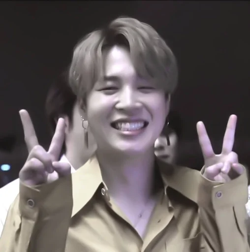  ⊱🎻⊰ #jimin ↷@jjkkxxs↷ :: @fStikBot - person