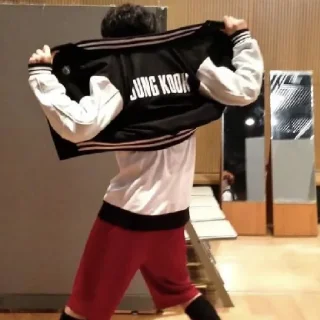 Sticker Предебютни чонгук - 9