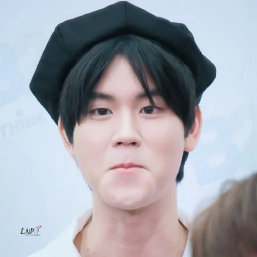 Sticker Prem Warut Chawalitrujiwong  - 11