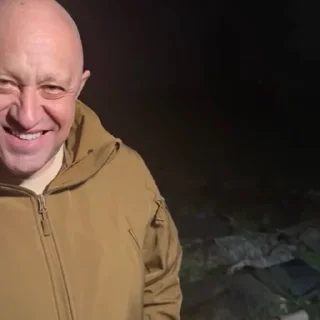 Стикер @GIFCONVERTER - 9