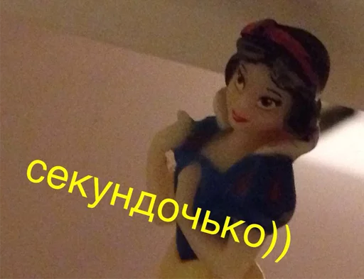 мультфильм статуэтка стена