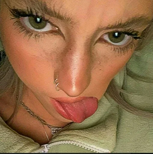 Стикер райлуша емае крашиха :: @fStikBot - 9