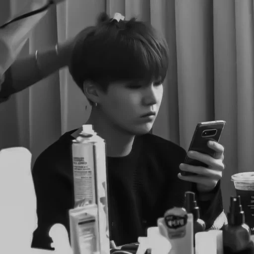 Человек комнатный черно-белый