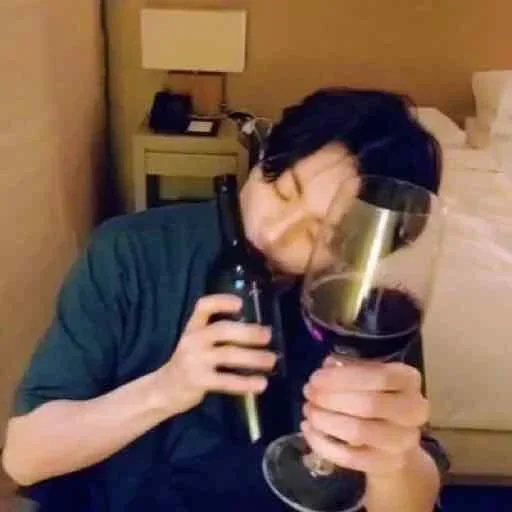 Человек комнатный стена