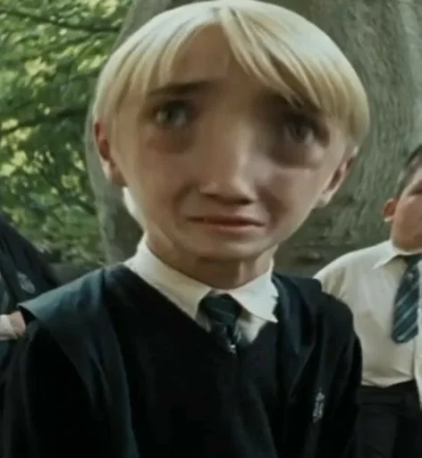 что это? 😭😭 @imeshli :: @fStikBot - человеческое лицо