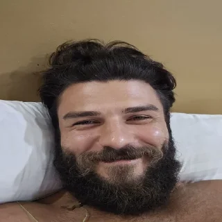 Стикер Robert. - 5