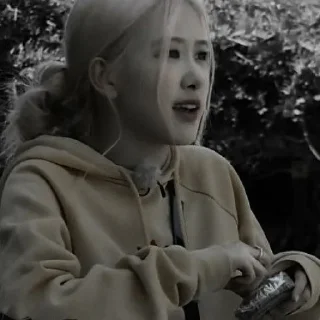 Стикер ❁ཻུ۪۪⁞ ROSÉANNE PARK  ꦽꦼ̷ - BY @FVCK00PRIDE - 1