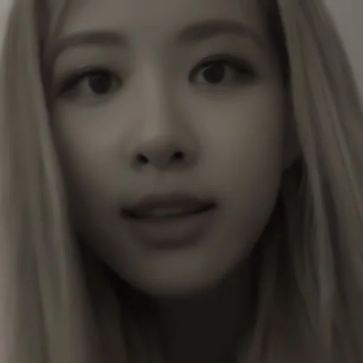 rosé fr @harryhmb - 