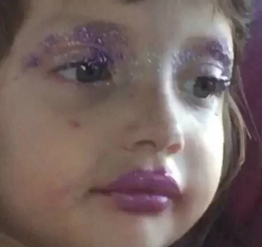 Туалетные ресница человеческое лицо