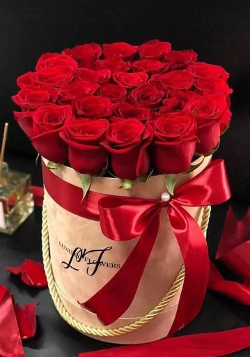 Стикер S85dPR4NFW_by_StikerProbot - 1