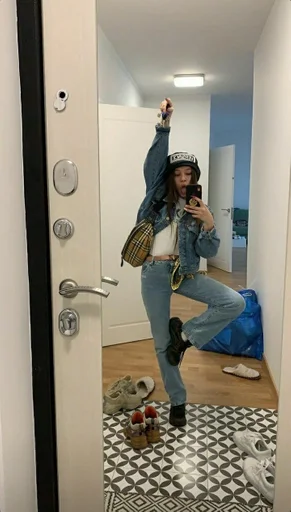 стена обувь комнатный